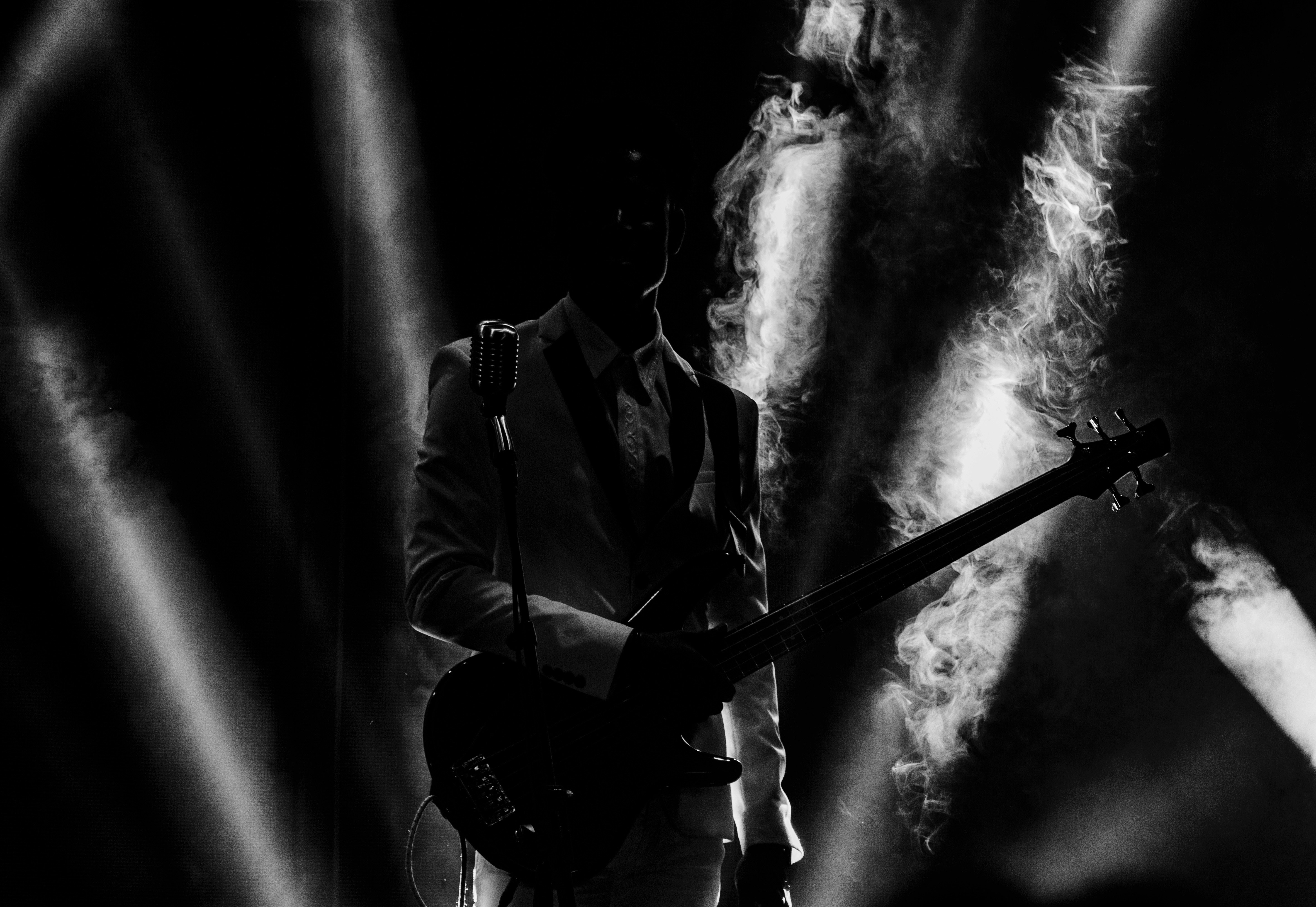 Ironholm live — vocalist at microphone